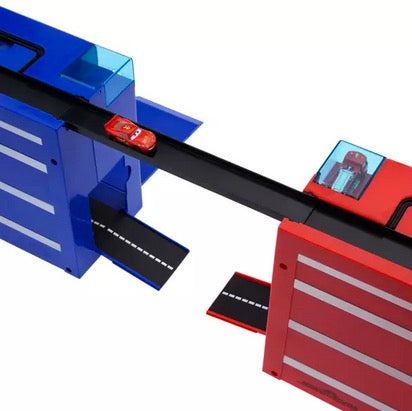  Disney On The Go Play Set - Flo's V8 Cafe - Cars